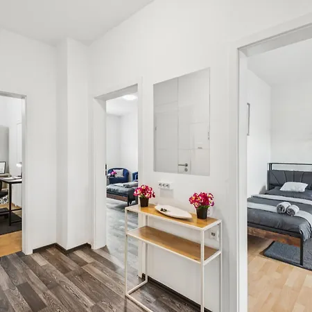 Appartamento Velbert, Gute Lage, Ideal Fuer Geschaeftsleute, Monteure, Messegaeste, 3 Schlafzimmer, Smarttv