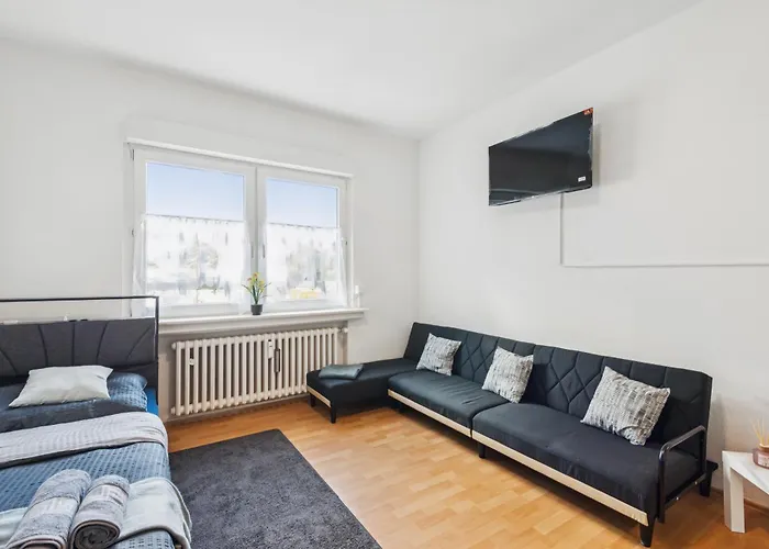 Velbert, Gute Lage, Ideal Fuer Geschaeftsleute, Monteure, Messegaeste, 3 Schlafzimmer, Smarttv Appartamento *